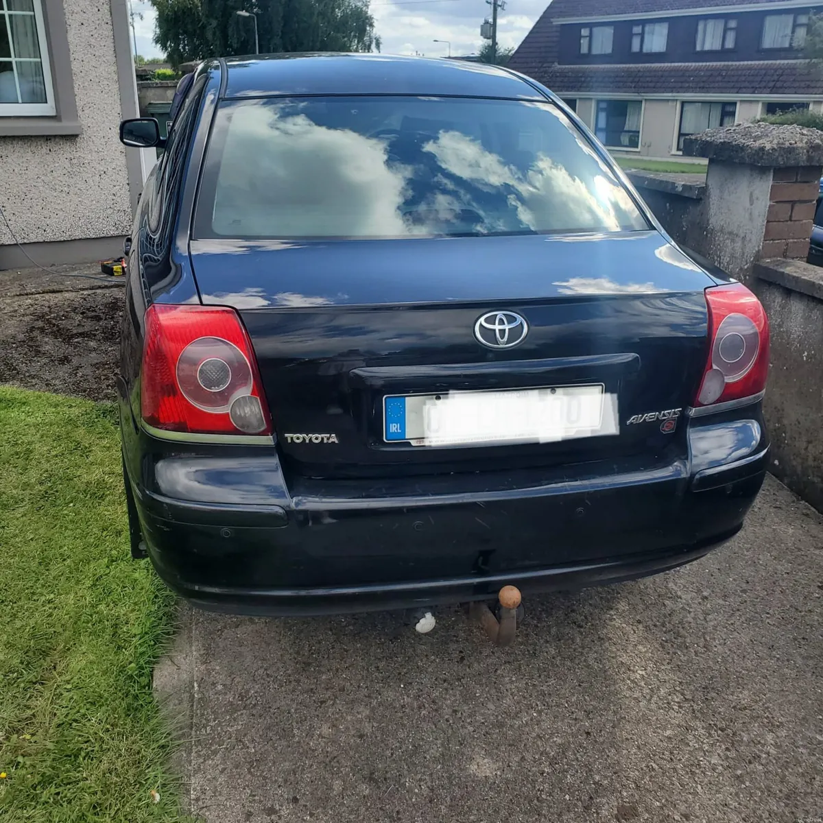 Toyota Avensis - Image 2