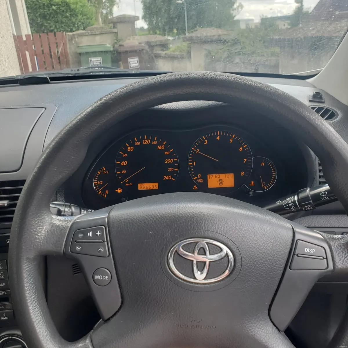 Toyota Avensis - Image 6