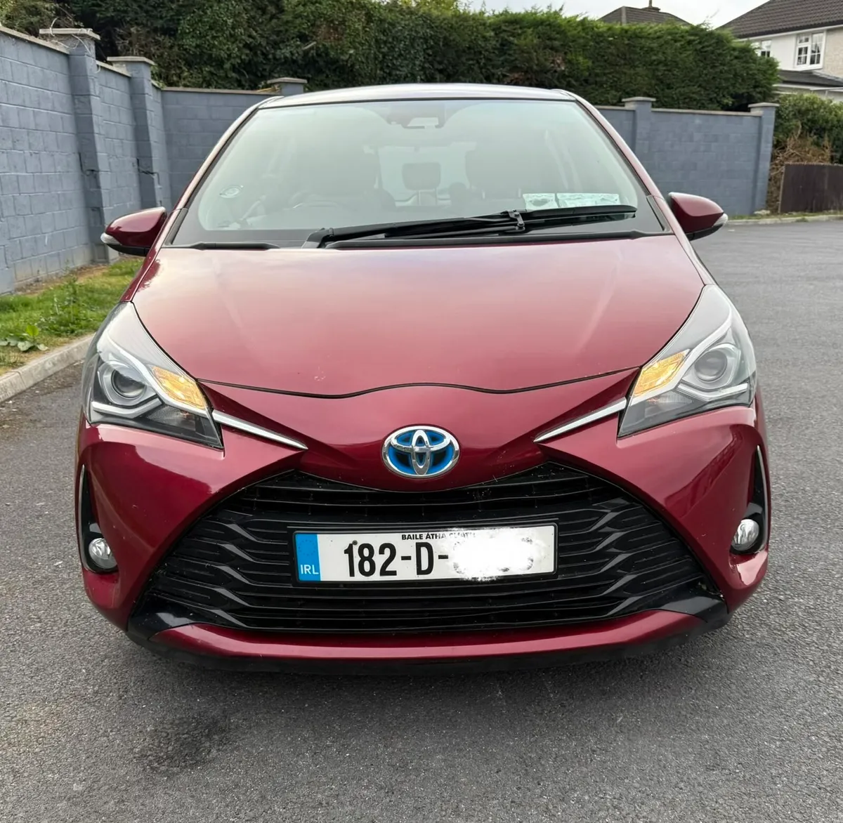 Toyota Hybrid Yaris 1.5 Lady owner - Image 1