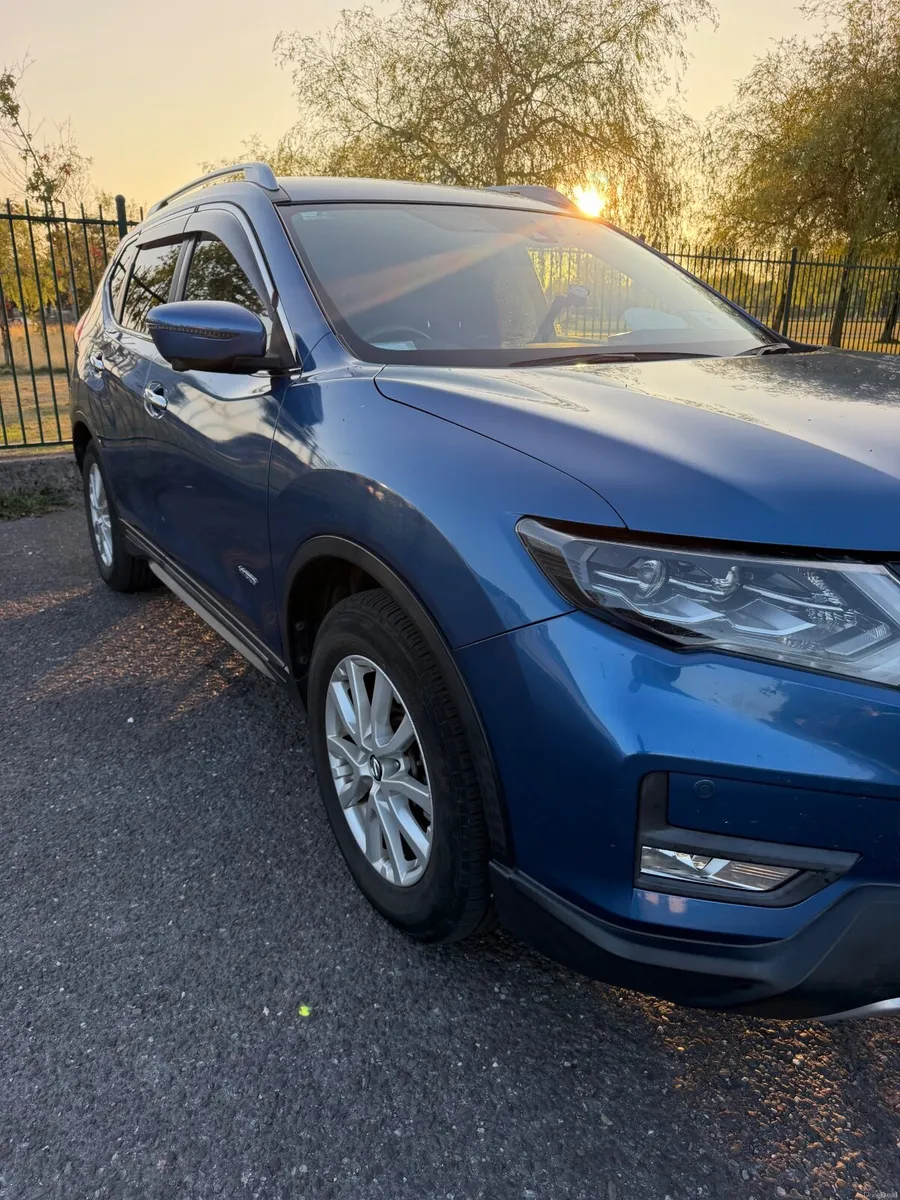 Nissan X-Trail 2017(2) Hybrid 2.0 L 4 WD - Image 3
