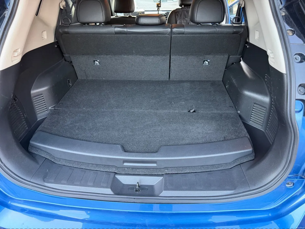 Nissan X-Trail 2017(2) Hybrid 2.0 L 4 WD - Image 6