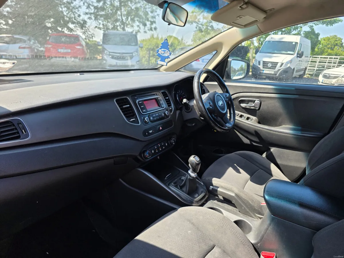 Kia Carens 2014 - Image 4