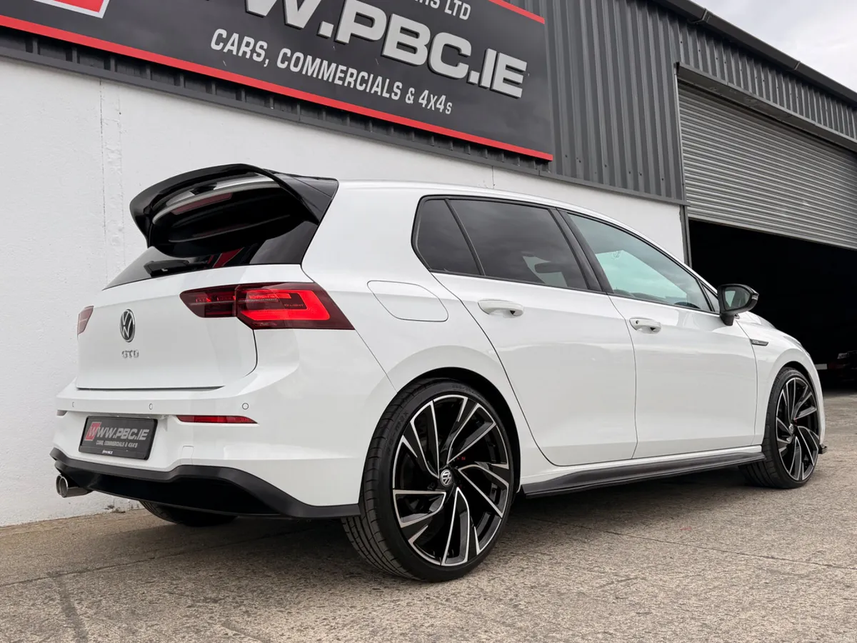 Volkswagen Golf 2.0GTD DSG 2022 - Image 4