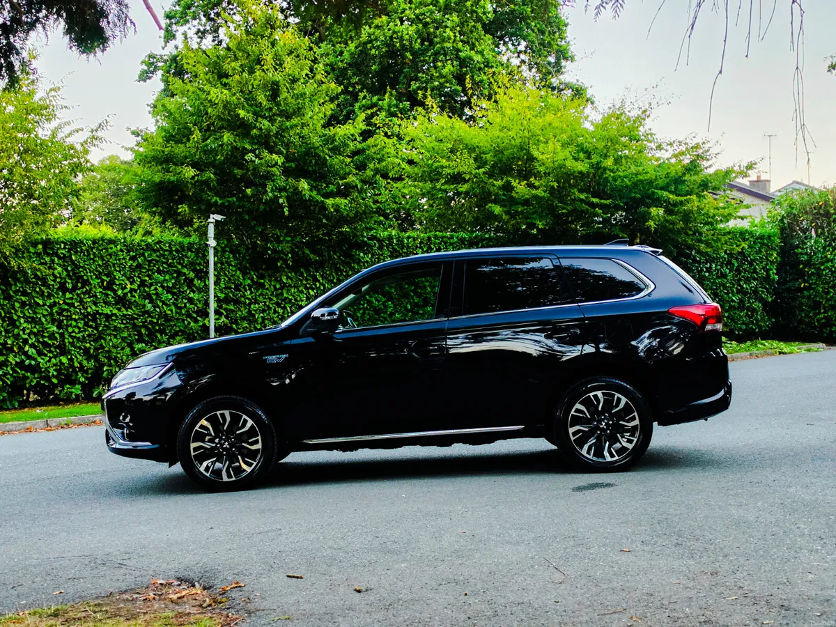 2018 MITSUBISHI OUTLANDER PHEV 2.0 Hybrid Auto - Image 5
