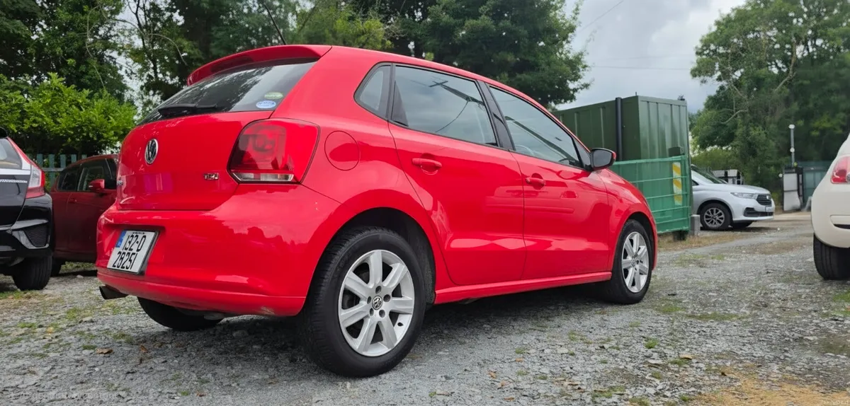 Volkswagen Polo 2013 - Image 2