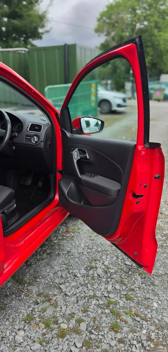 Volkswagen Polo 2013 - Image 5