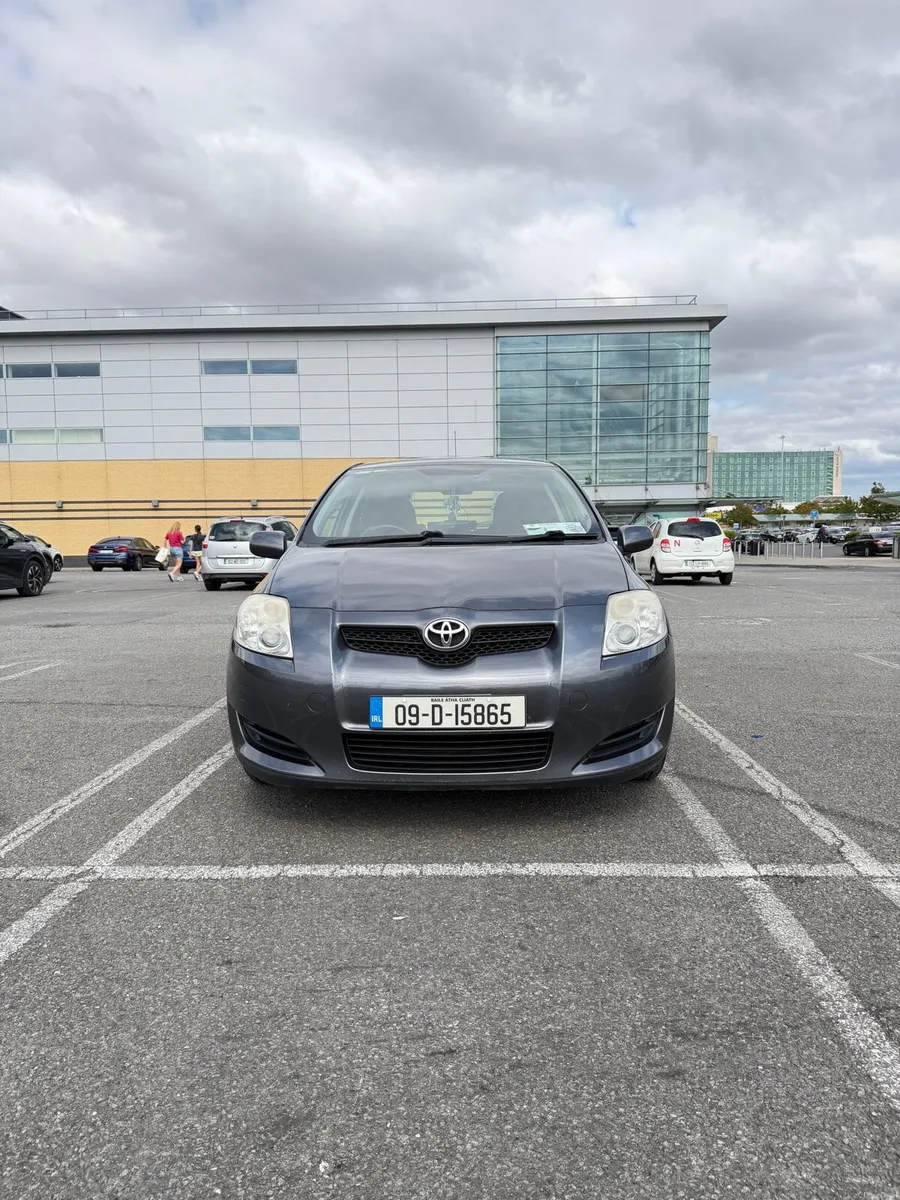 Toyota Auris - Image 1