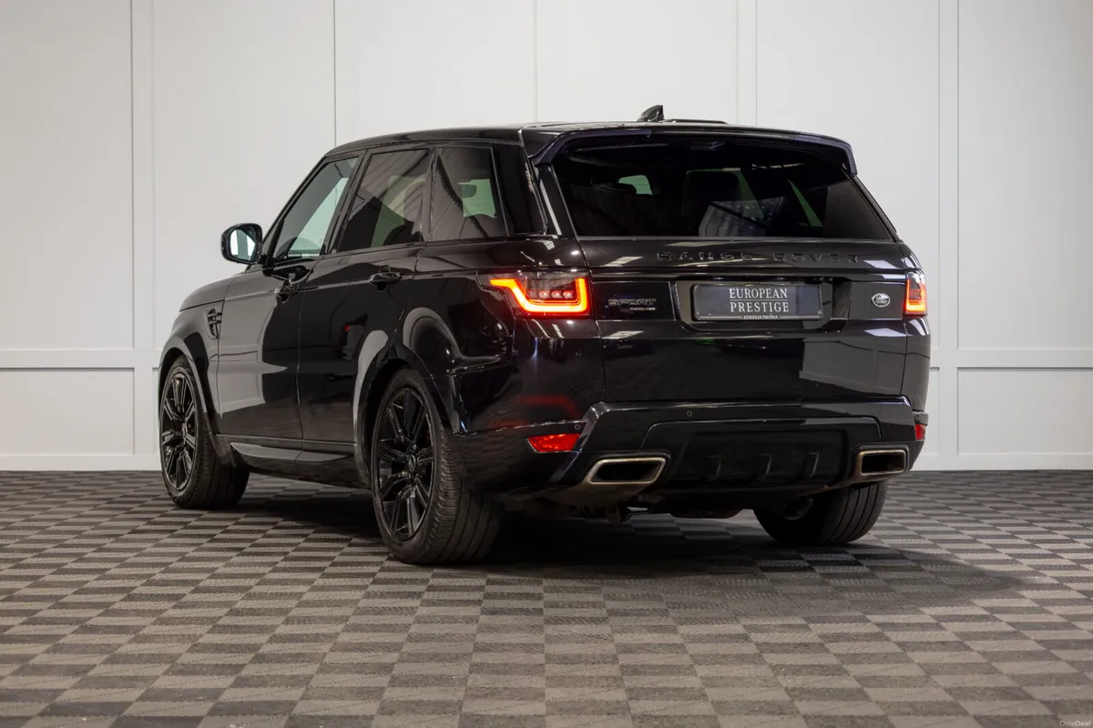2022 Range Rover Sport P400e HSE Dynamic - Image 4