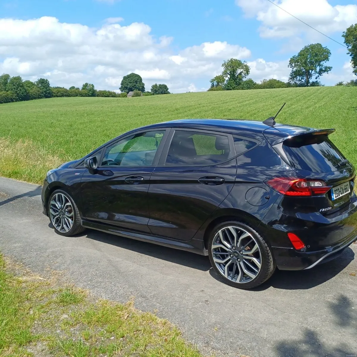 2022 Ford Fiesta STLine X Only 33,000 miles - Image 3