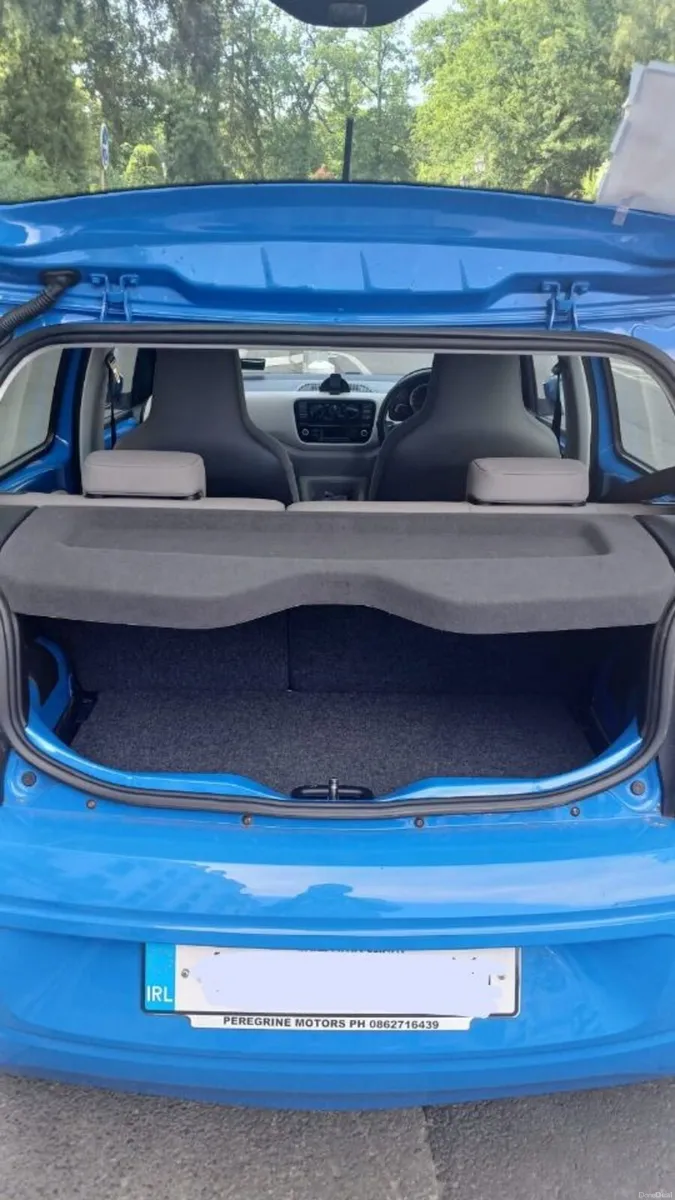 Volkswagen up! 2014 automatic - LOCATED IN FRANCE - Image 6