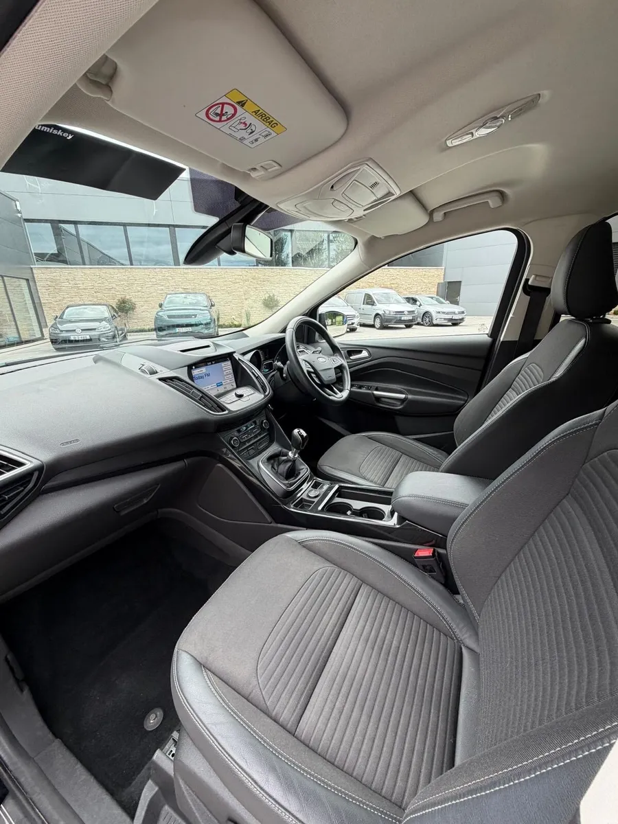 Ford Kuga Titanium Edition - Image 6