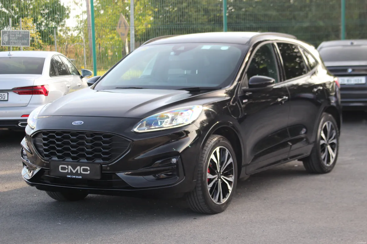 Ford Kuga 2022 ST LINE X 2.5 PHEV - Image 3