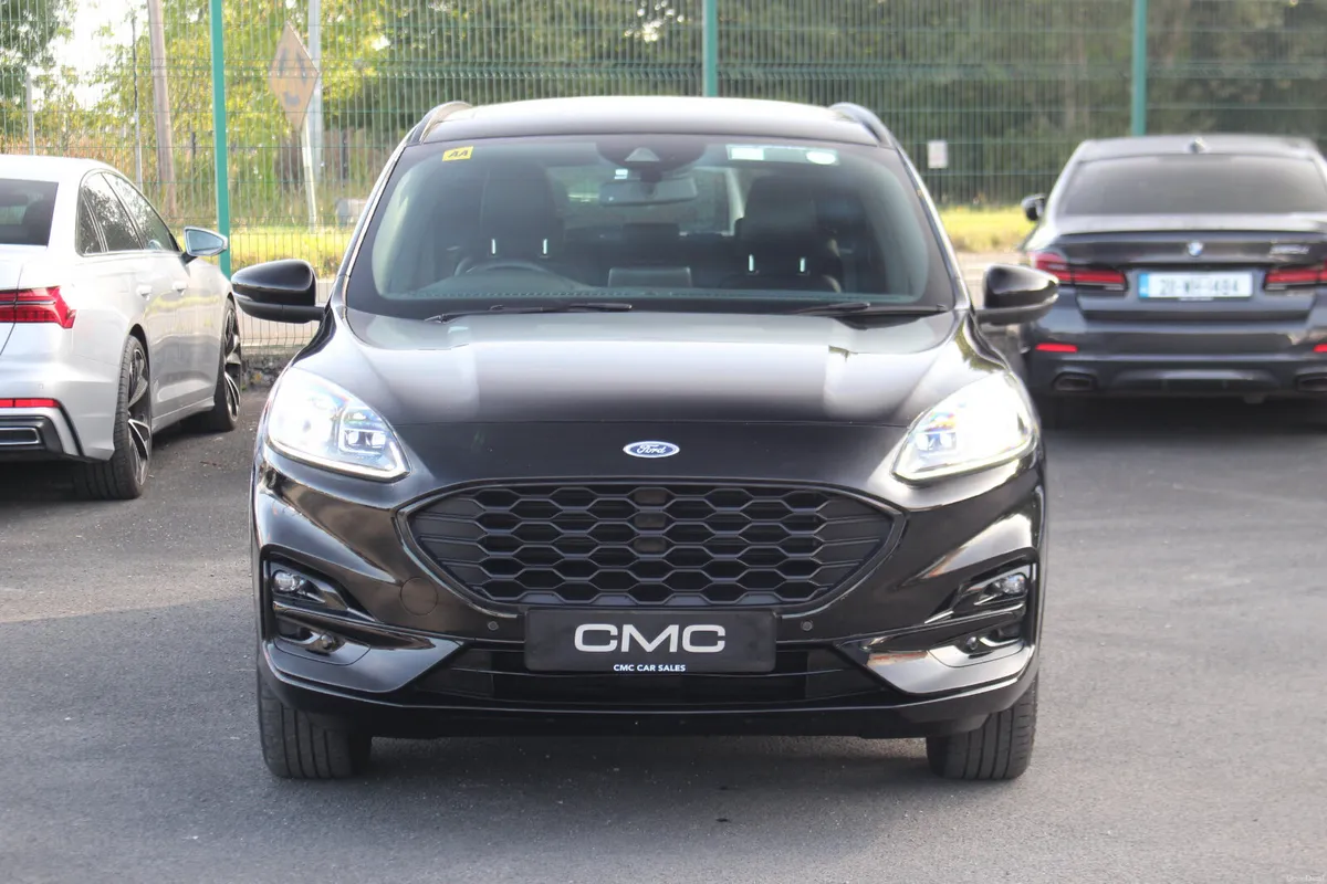 Ford Kuga 2022 ST LINE X 2.5 PHEV - Image 2