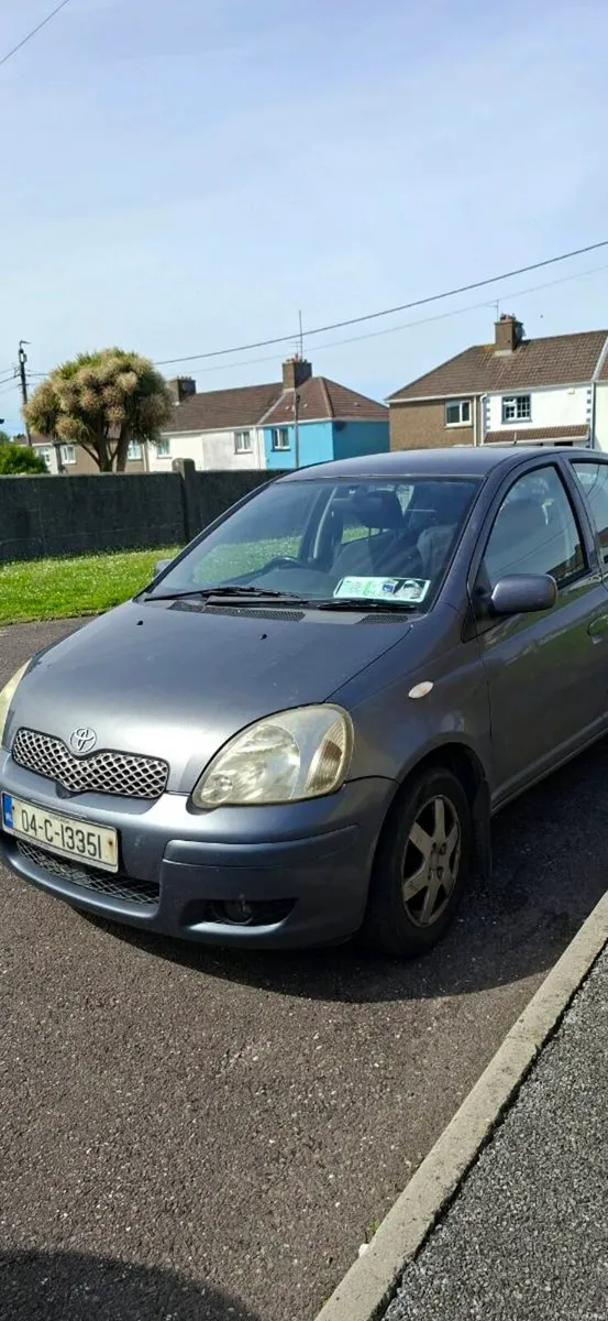 Toyota yaris 2004 1.0 petrol - Image 1