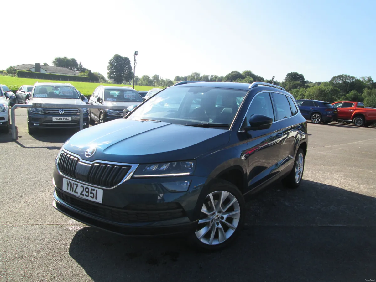 2018  SKODA  KAROQ  1.6  TDI  SEL  5DR - Image 2