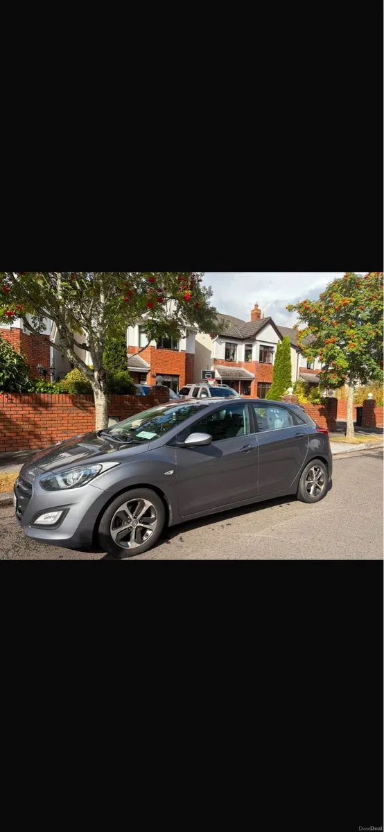 Hyundai i30 (Automatic) - Image 1
