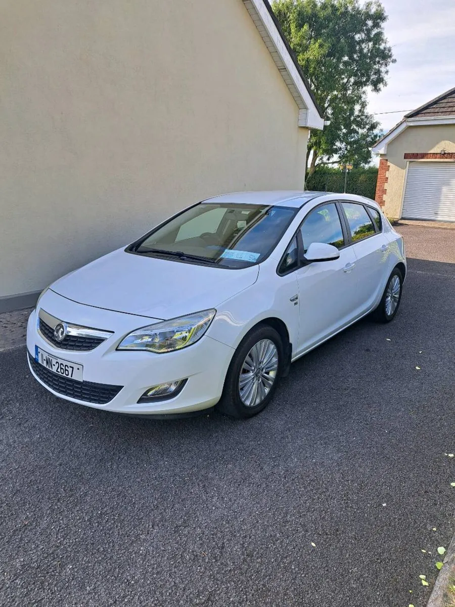 2011 Vauxhall Astra 1.7 CDTi - Image 1