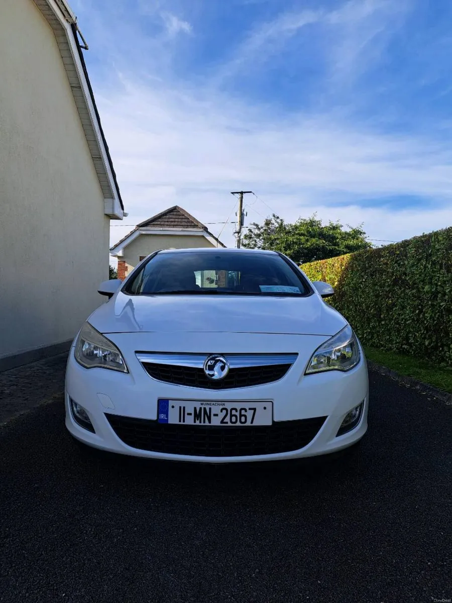 2011 Vauxhall Astra 1.7 CDTi - Image 2