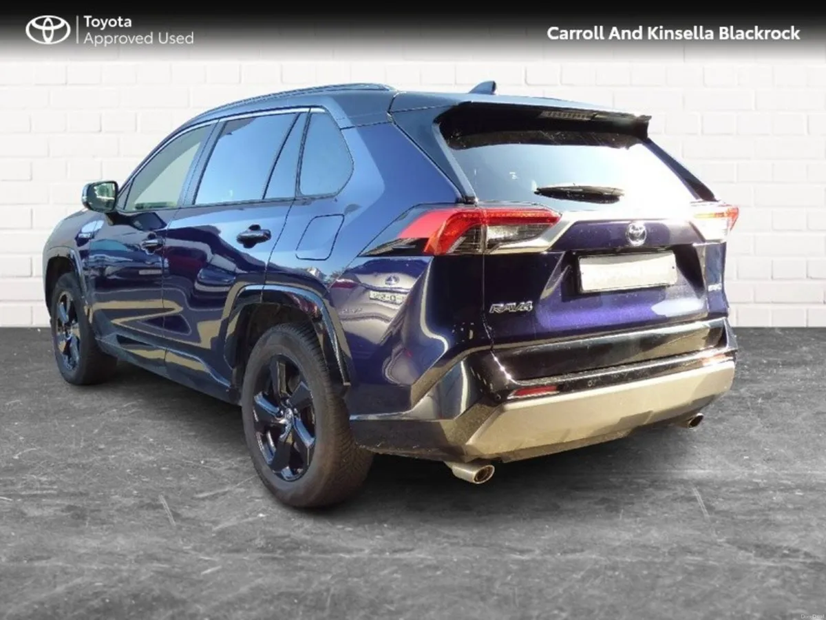Toyota RAV4 Hybrid Sport - Image 2
