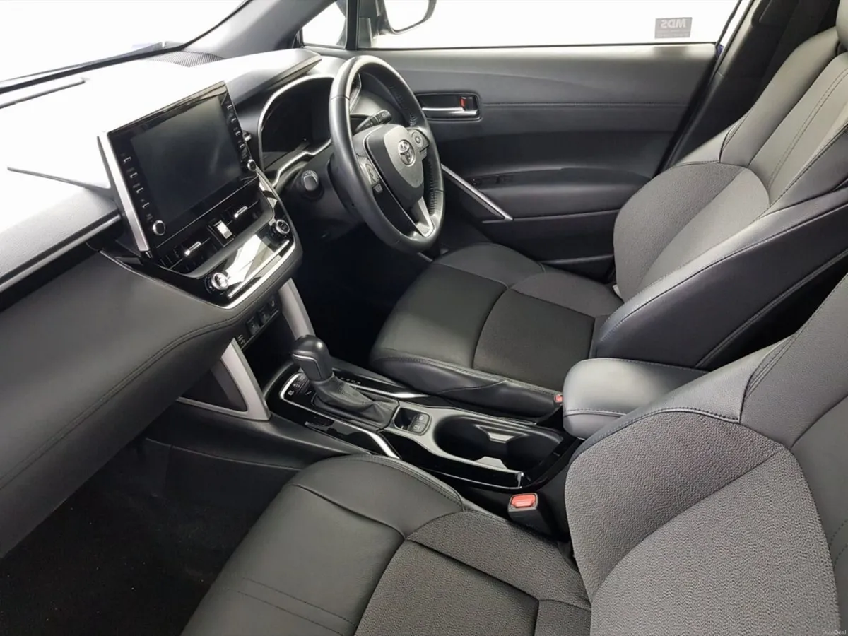 Toyota Corolla Cross Corolla x Auto - Image 4