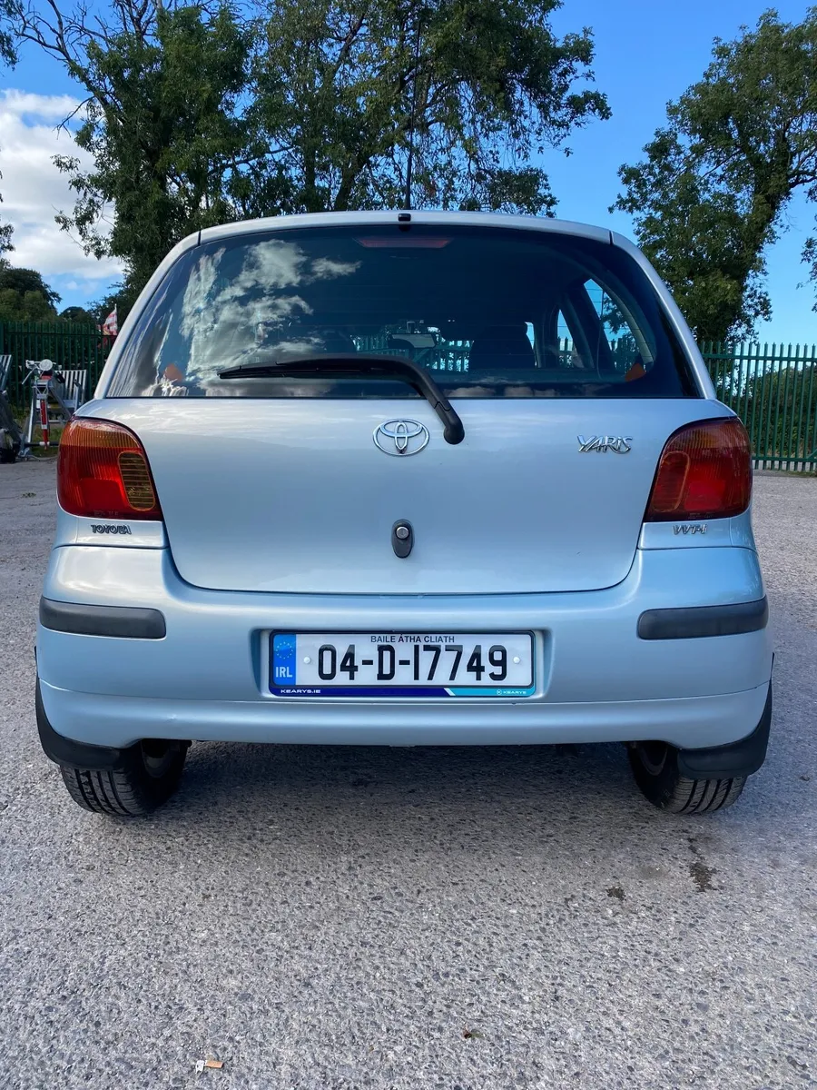 Toyota Yaris 2004 - Image 3