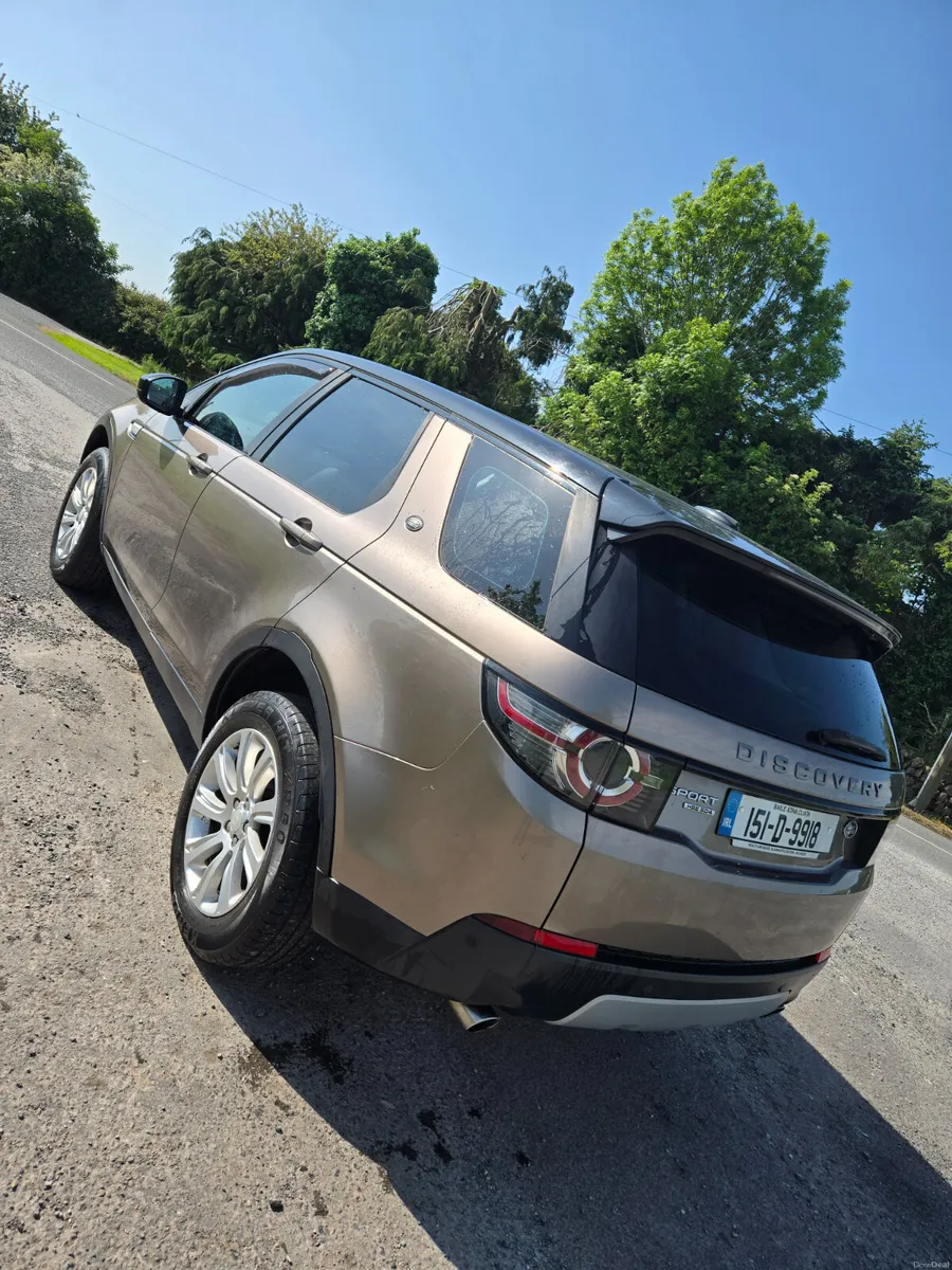 Land Rover Discovery 2015 - Image 3