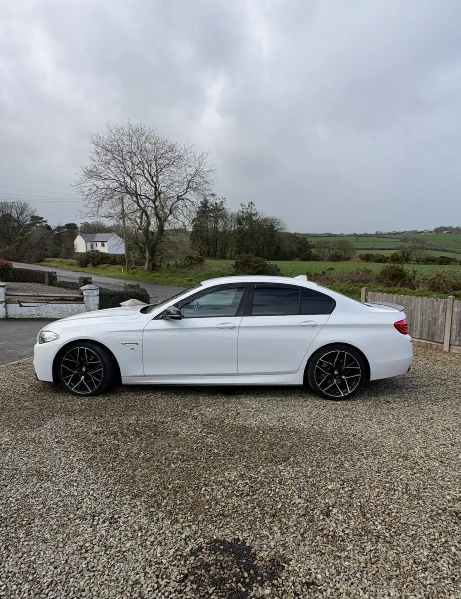 BMW 520d M-Sport - Image 2