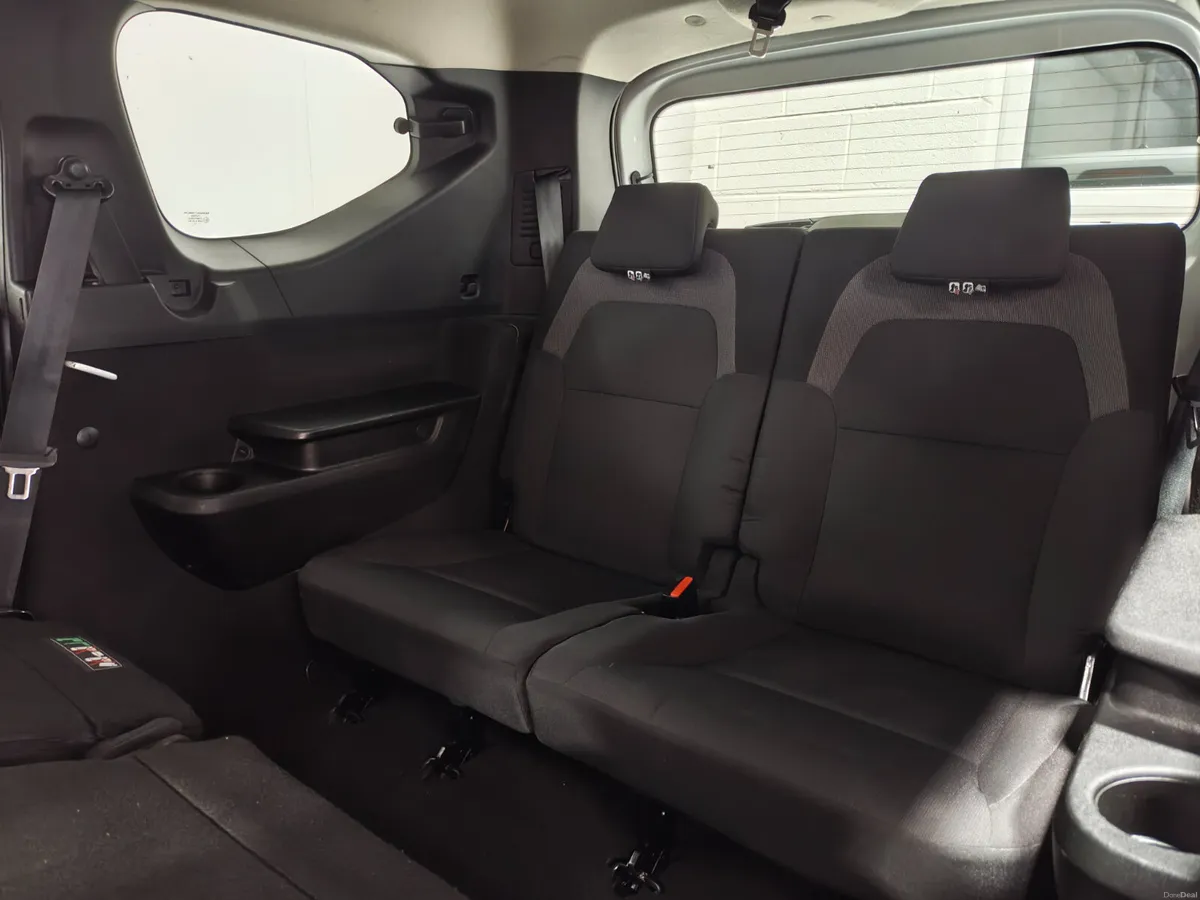Dacia Jogger 2022 1.0 PETROL 7 SEATER - Image 6