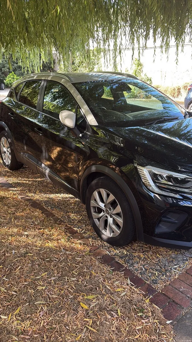 Renault Captur DIESEL - Image 1