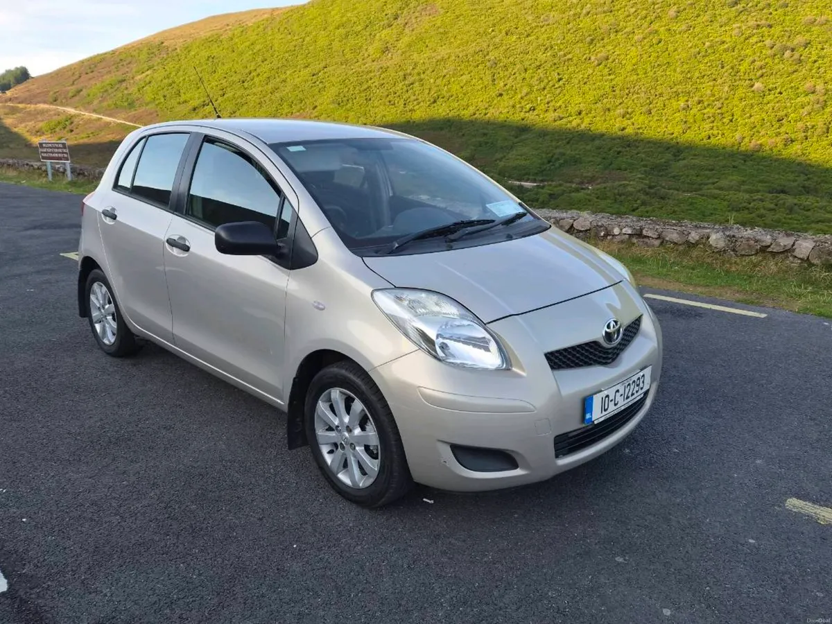 Toyota Yaris - Image 4