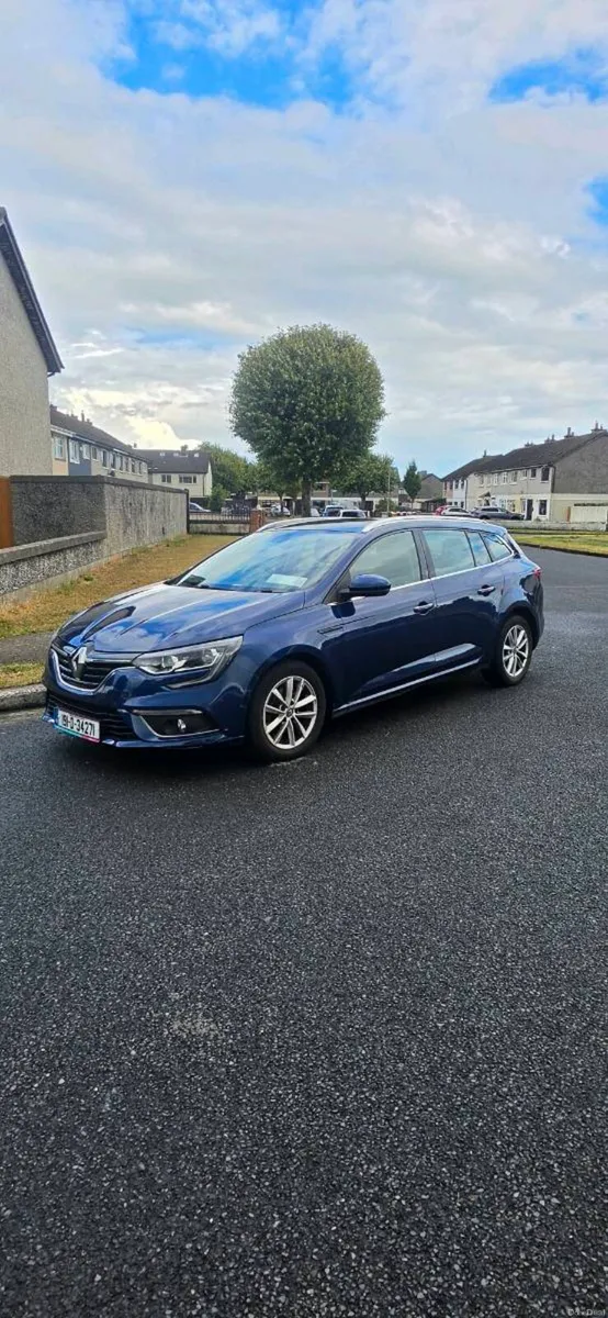 Car - Image 6