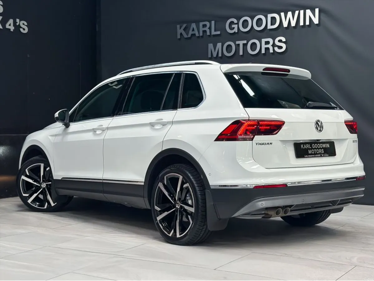 VOLKSWAGEN TIGUAN 2.0 TDI AUTOMATIC HIGHLINE - Image 6
