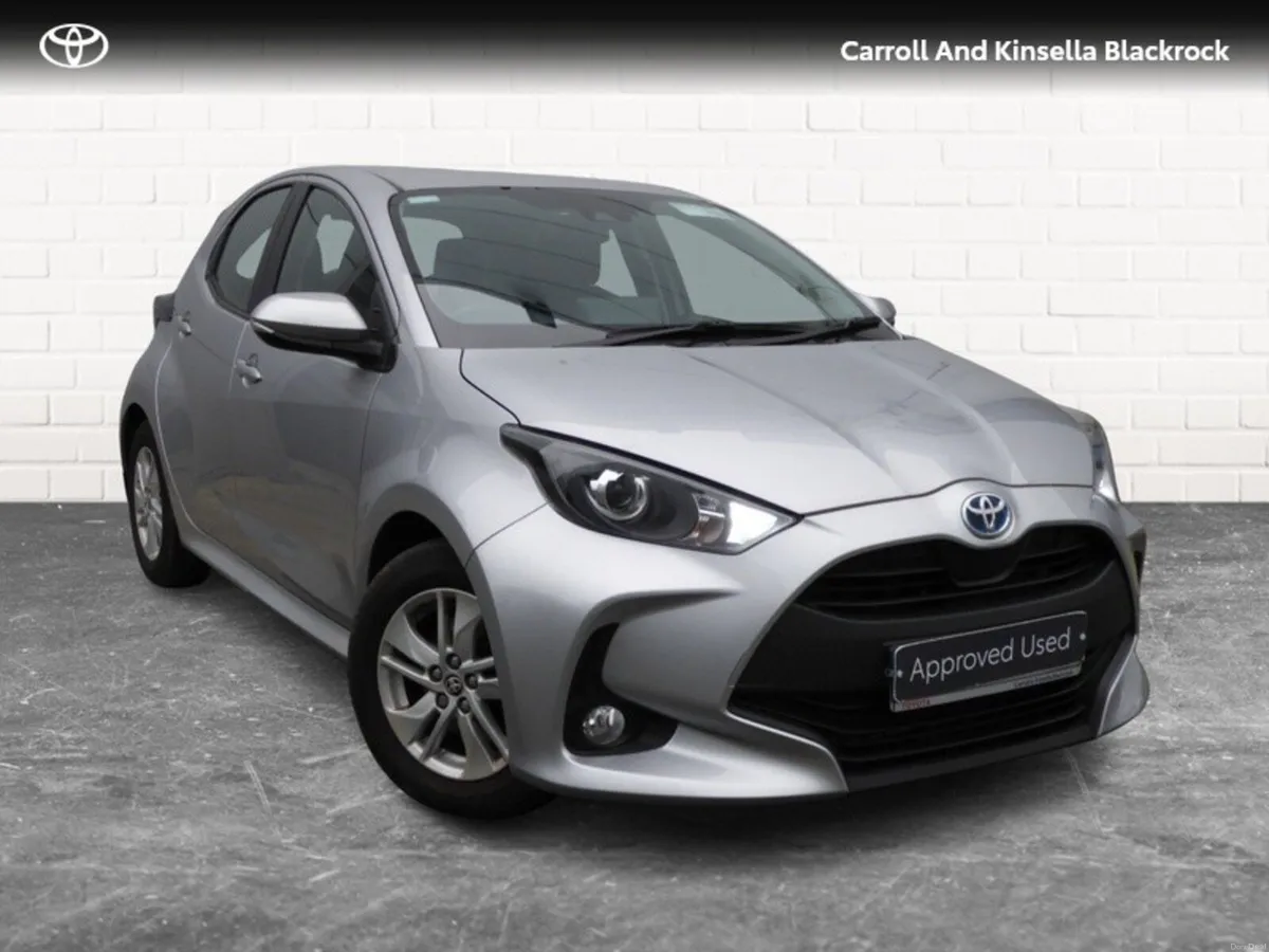 Toyota Yaris Hybrid Luna - Image 1