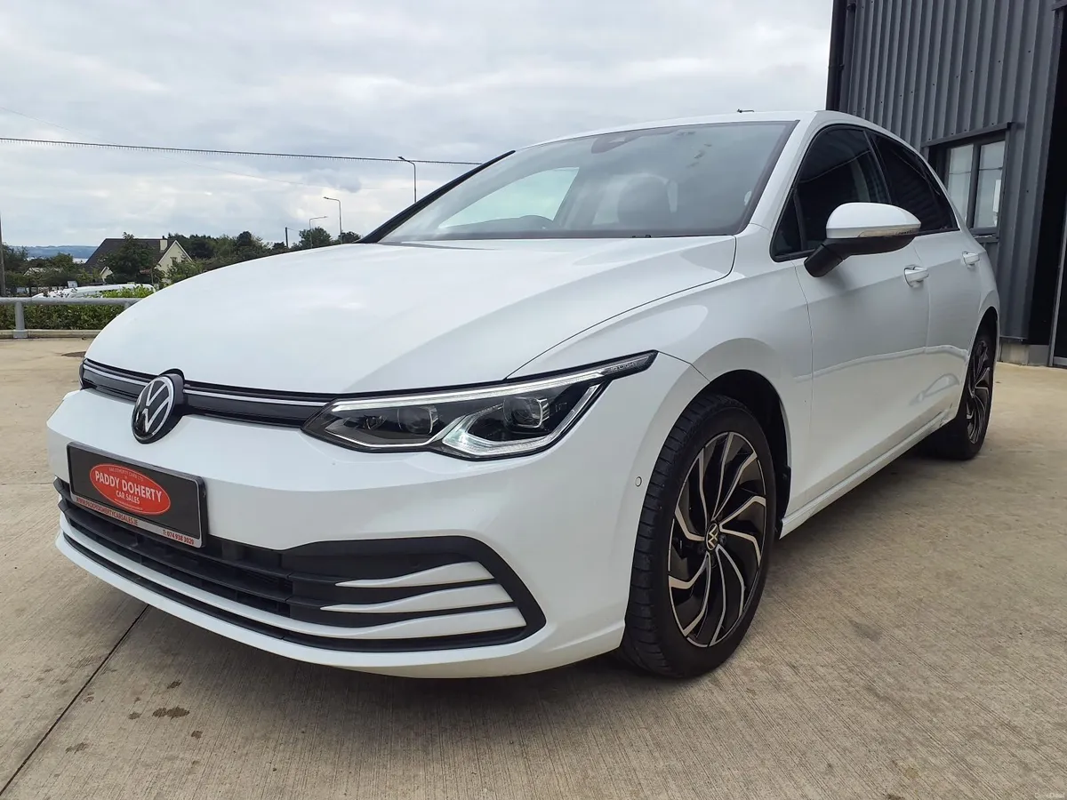 2023 VW Golf 2.0 TDI Active DSG - Image 2