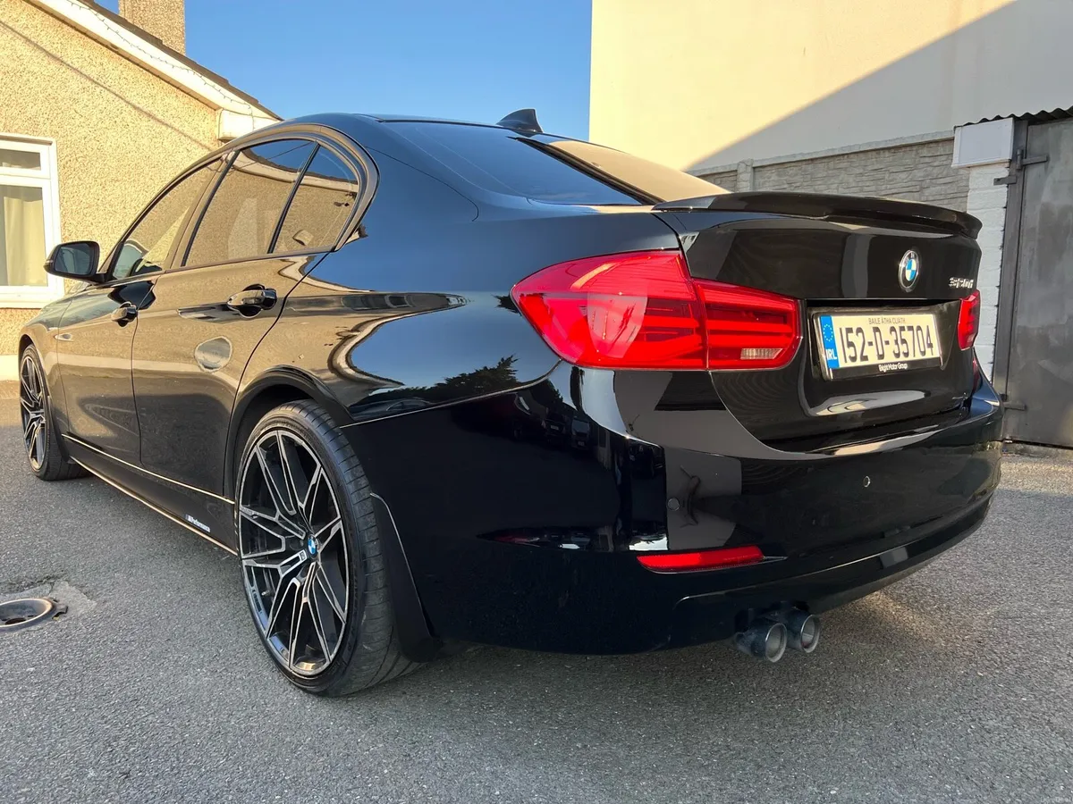 BMW 320D - Image 4