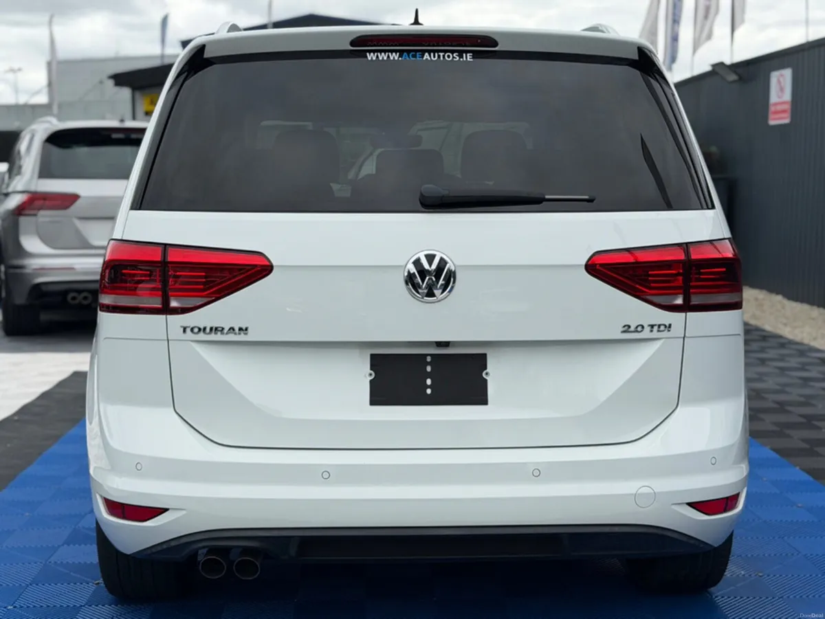 Volkswagen Touran HIGHLINE - 2.0L DIESEL - 7 SEATS - Image 6