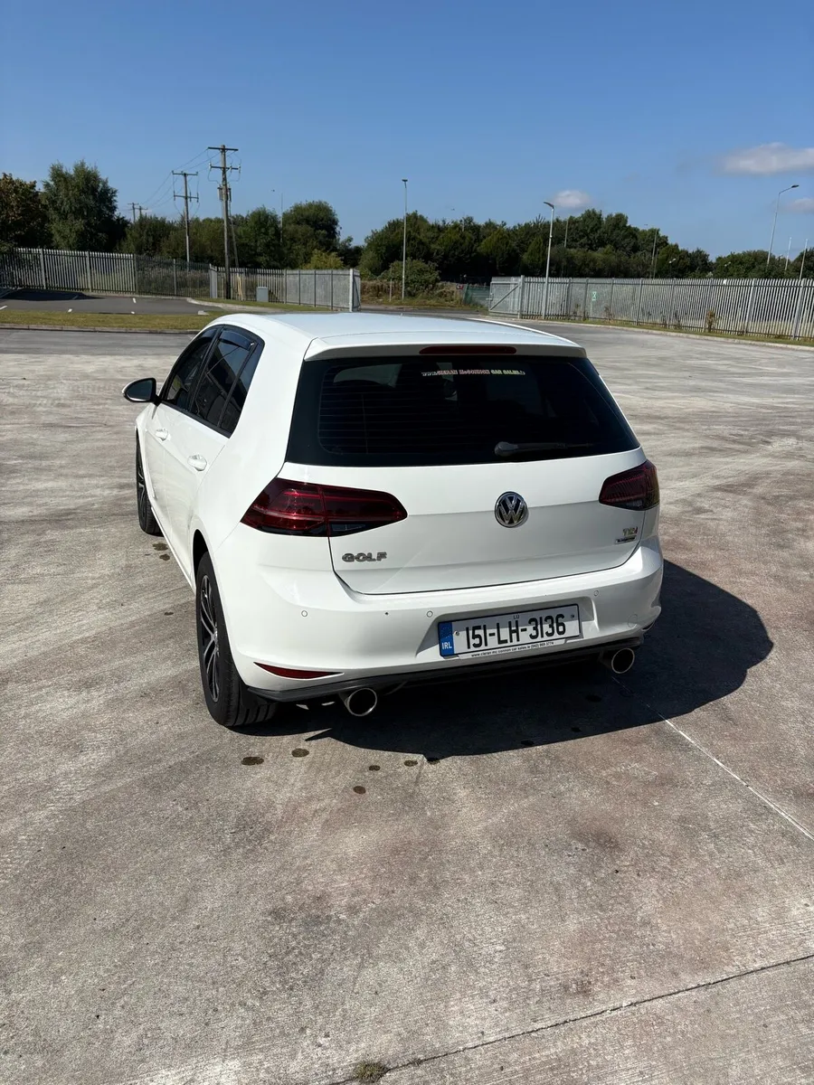Volkswagen Golf - Image 4