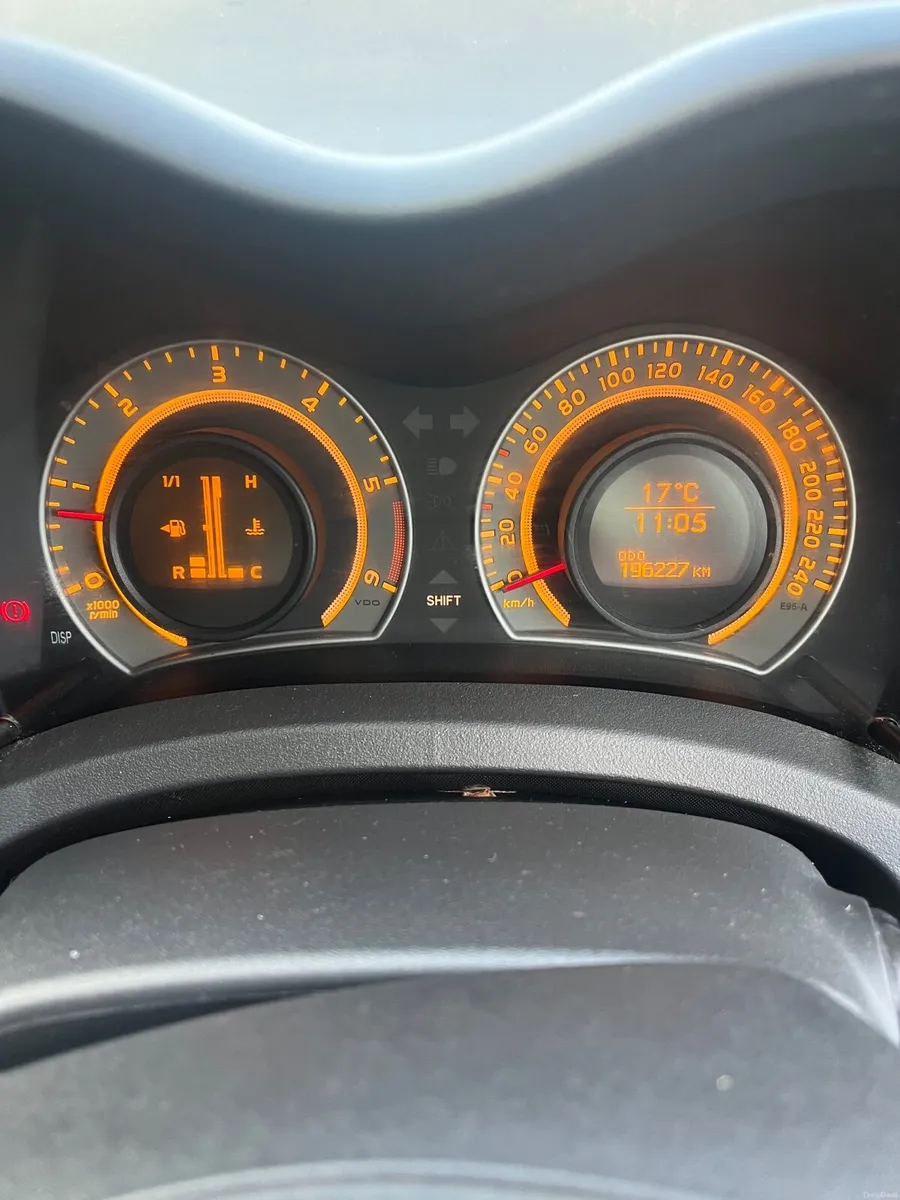 Toyota Auris 2009 - Image 3
