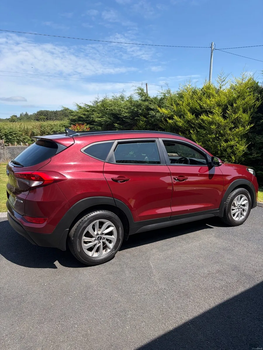171 Hyundai Tuscon 1.7 Diesel Premium Edition - Image 6