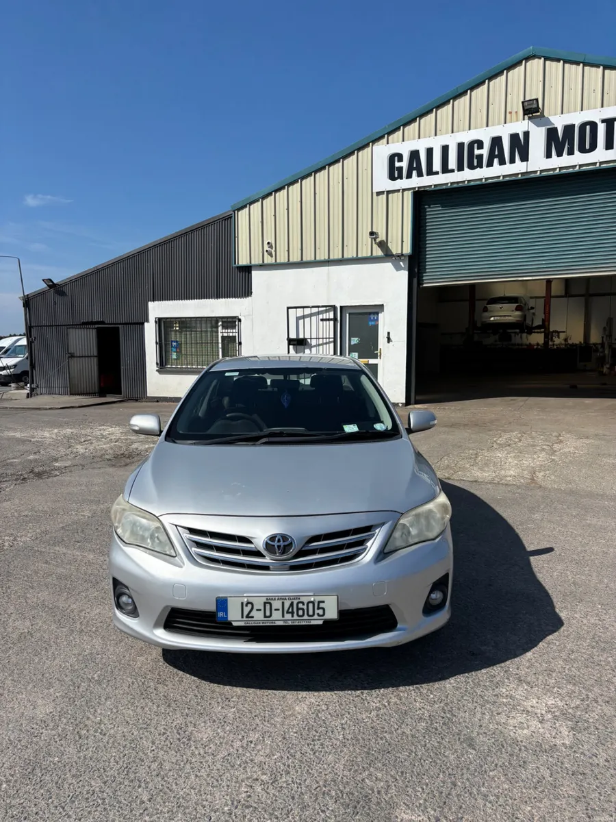 Toyota Corolla 2012 - Image 2