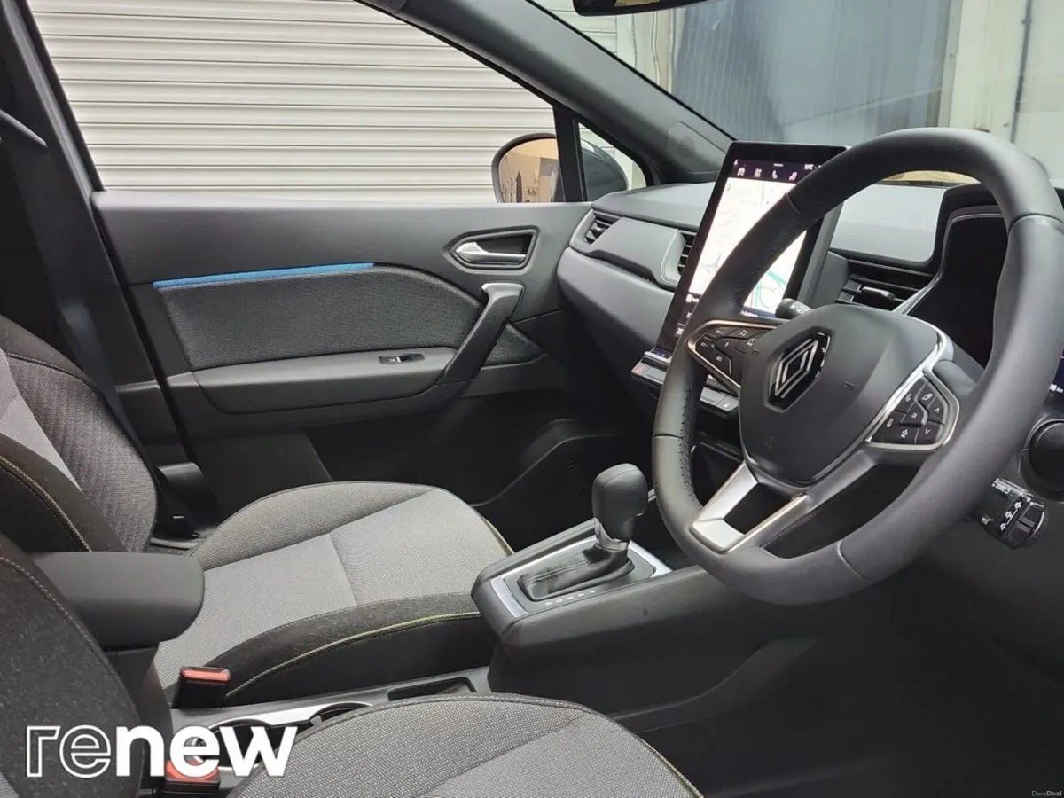Renault Captur E-TECH Hybrid 145 Auto Techno - Image 5