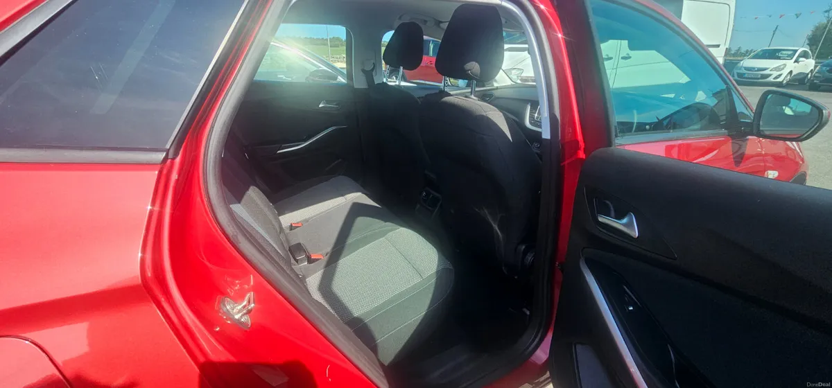 Vauxhall Grandland X 2018 - Image 6