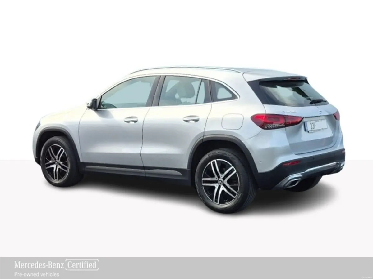 Mercedes-Benz GLA GLA 180 Progressive 1.3 Petrol O - Image 3