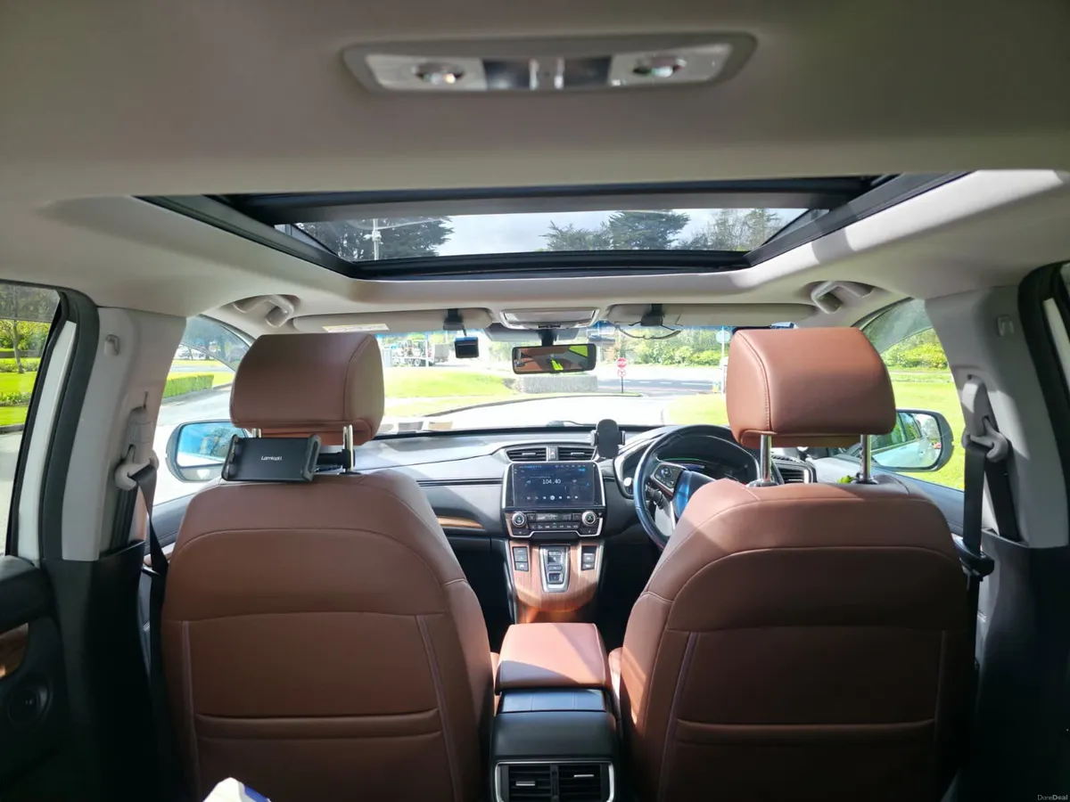 2019 Honda CR-V AWD Executive - Image 2