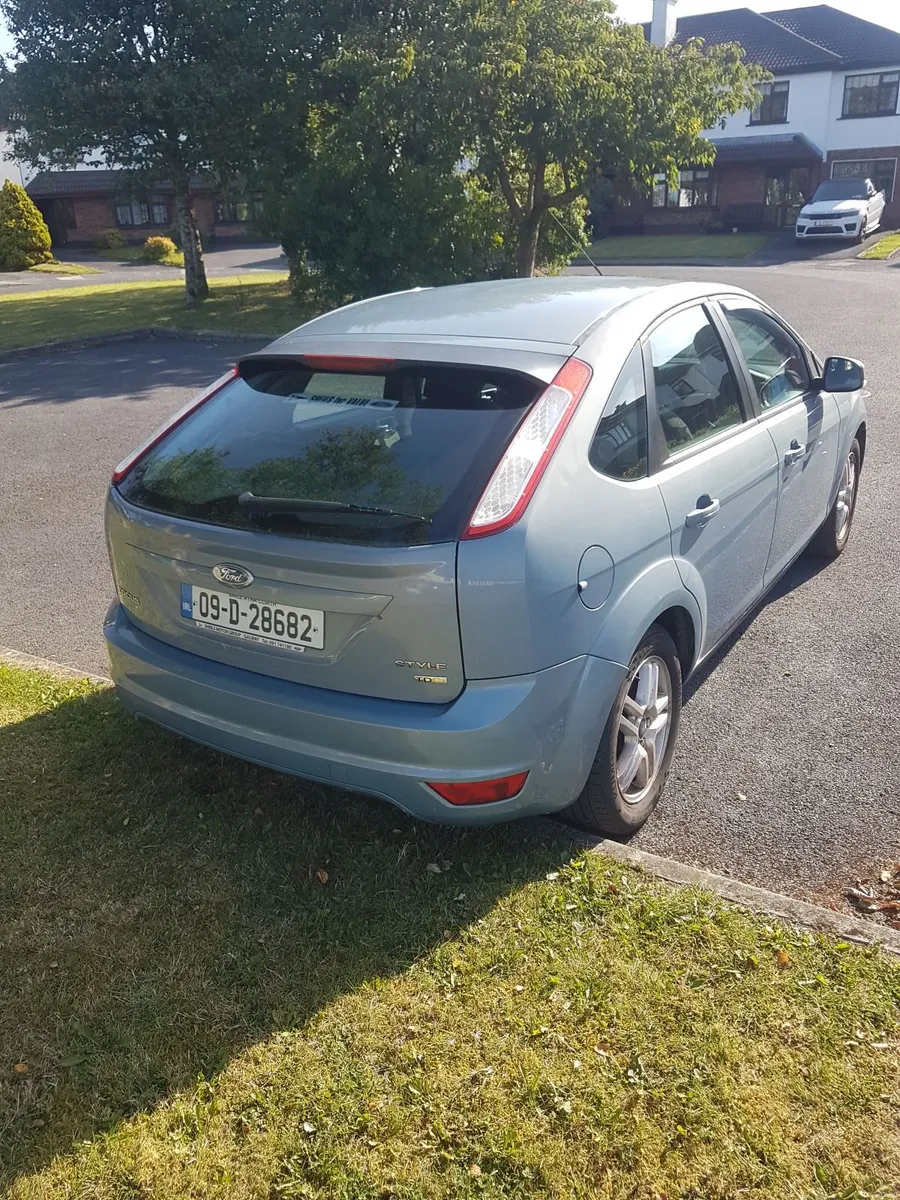 Ford Focus 2009 - Image 3