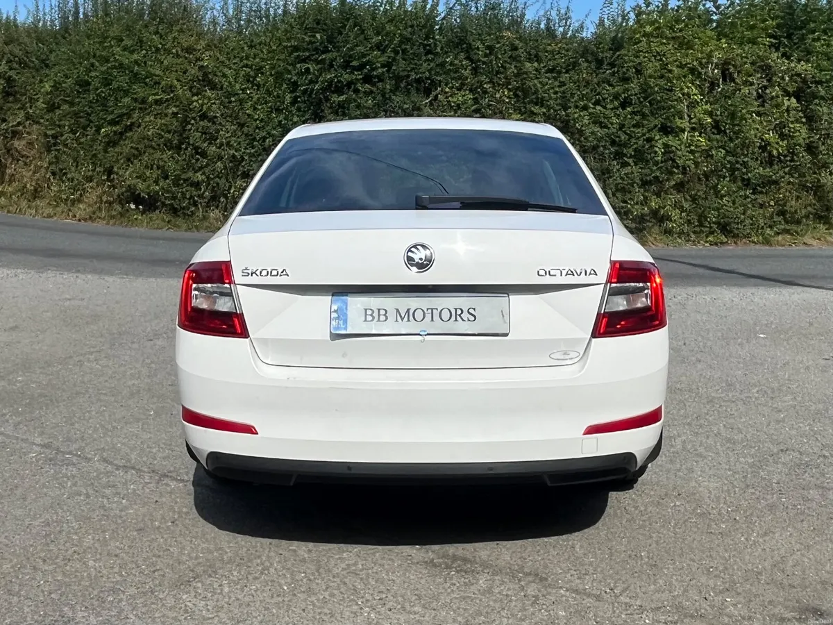 Skoda Octavia STYLE 1.6TDI 110HP - Image 4