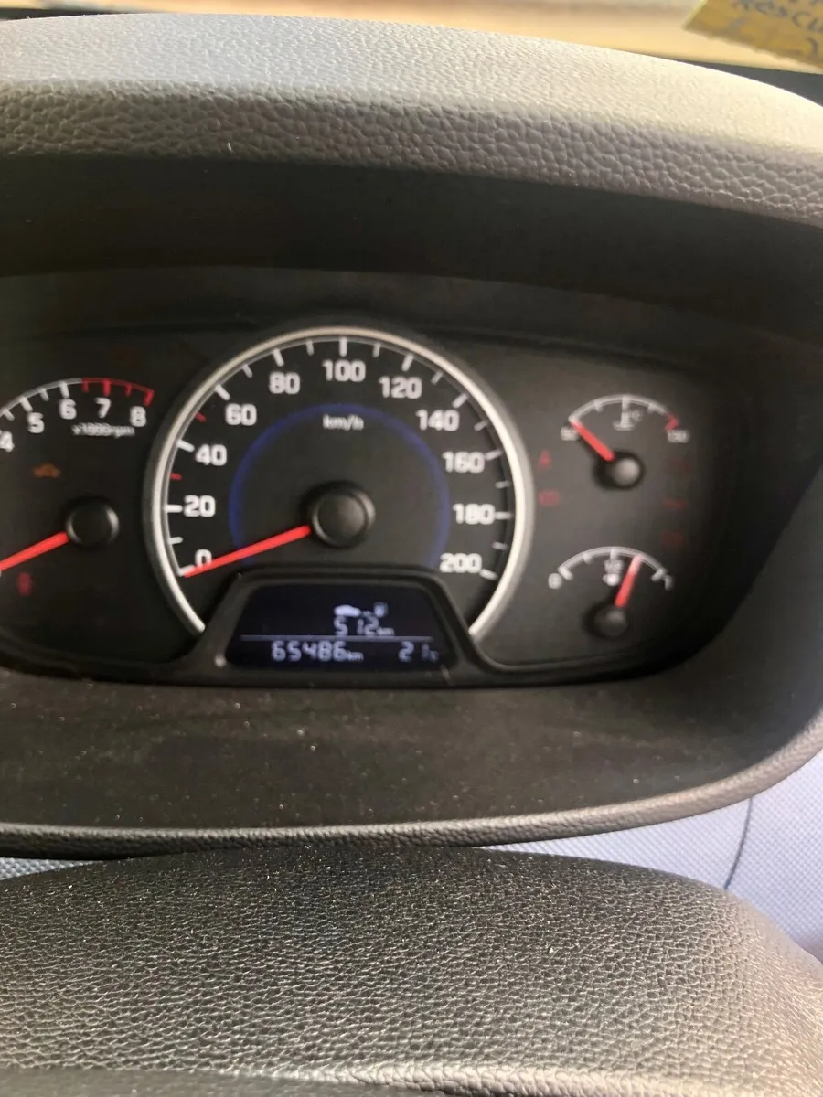 Hyundai i10 2015 - Image 5