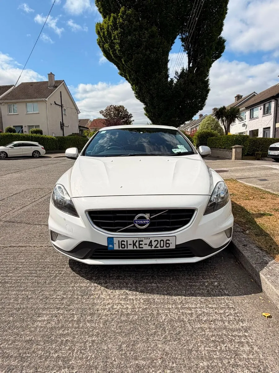 Volvo V40 2016 D2 R-Design ED 5DR - Long NCT 07/27 - Image 2