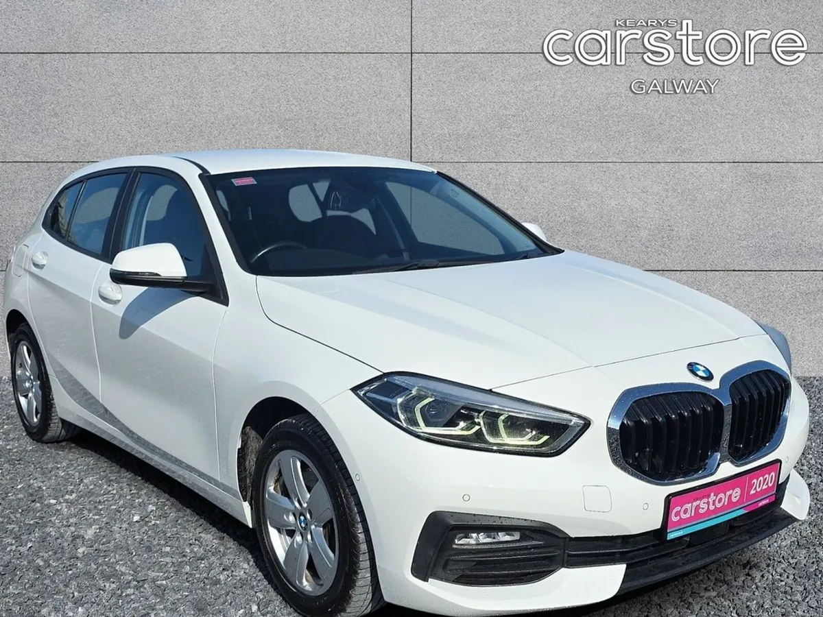 BMW 1-Series 118 i play - Image 1