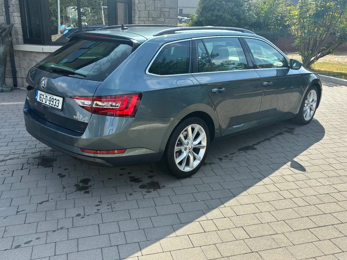 2016 (162) Skoda Superb sport tax+nct - Image 6
